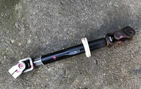 Mini One - Cooper R50 - 53 Prop shaft universal joint 