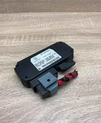 Mercedes-Benz ML W163 Phone control unit/module A2308204226 UH03MD01EE