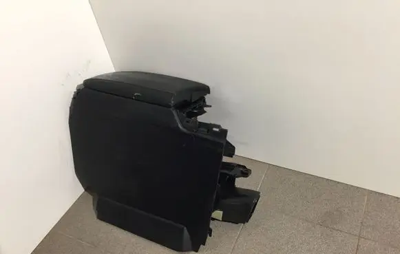 Lexus RX 450H Armrest 5891248150