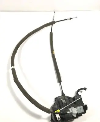 Nissan Qashqai Front door lock