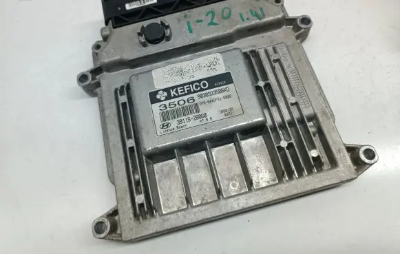 Hyundai i20 (PB PBT) Engine control unit/module 391152B060 9030933506KD GPB944CFS15000
