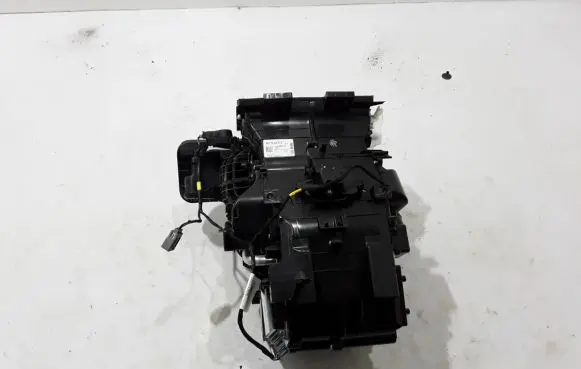 Renault Clio V Interior heater climate box assembly 272702116R