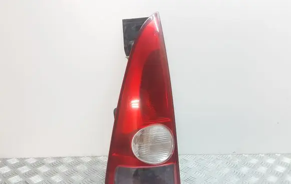 Renault Espace - Grand espace IV Rear/tail lights 8200027153