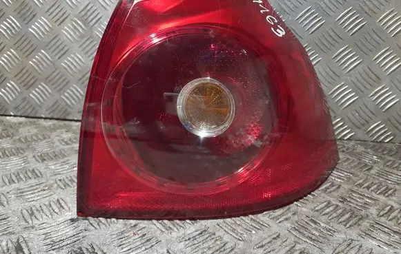 Volkswagen Golf V Rear/tail lights 1K6945096Q