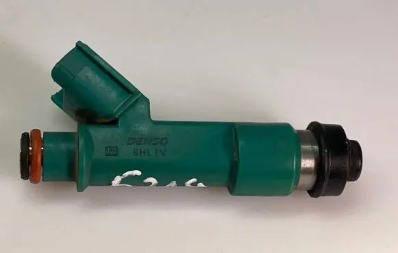 Toyota Camry Fuel injector 232500H030 014082828 8hliv