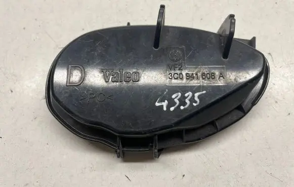 Volkswagen PASSAT B6 Headlight/headlamp dust cover 3C0941608A