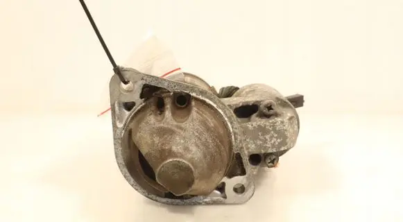 Mitsubishi Lancer X Starter motor M000T31671