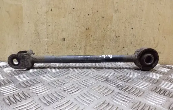 KIA Sorento Rear control arm