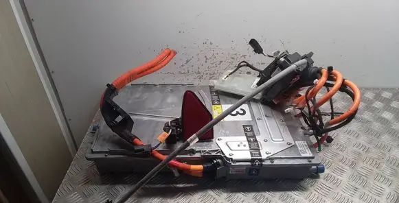 Tesla Model X Voltage converter inverter 105513901B 106135300F 149511400C