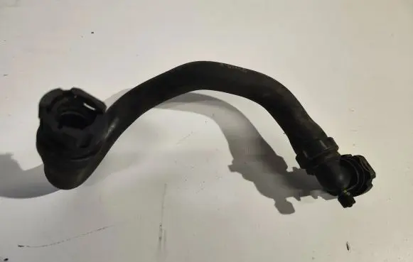 Peugeot 308 Engine coolant pipe/hose