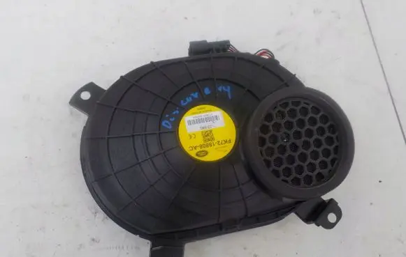 Land Rover Discovery Sport Subwoofer speaker FK7218808AC