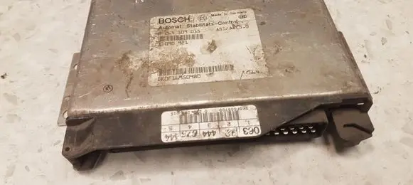 BMW 7 E38 ABS control unit/module 0265109015
