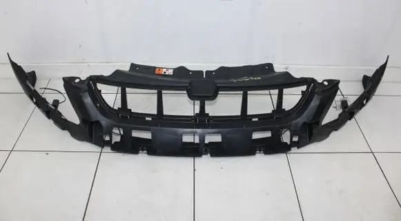 Ford C-MAX II Radiator support slam panel AM5117E778A