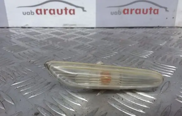 BMW 5 E60 E61 Front fender indicator light 4185L