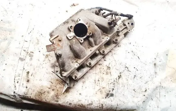 Opel Astra F Intake manifold 90528606 90530479