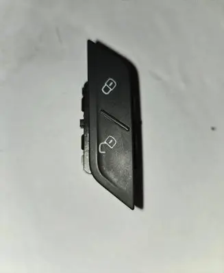 Volkswagen Tiguan Central locking switch button 5NA962126