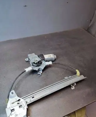 Nissan Qashqai Rear door window regulator with motor 402191A