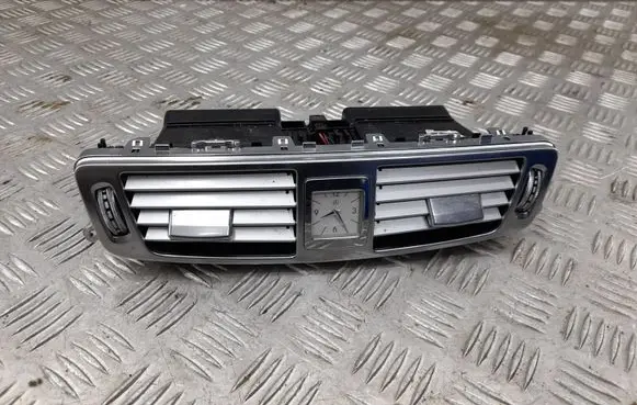 Mercedes-Benz CLS C218 X218 Dash center air vent grill A2188300054