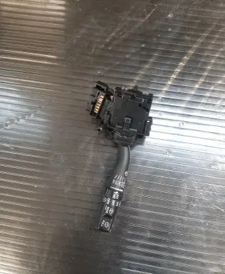 Toyota Avensis T250 Wiper control stalk 8465205150