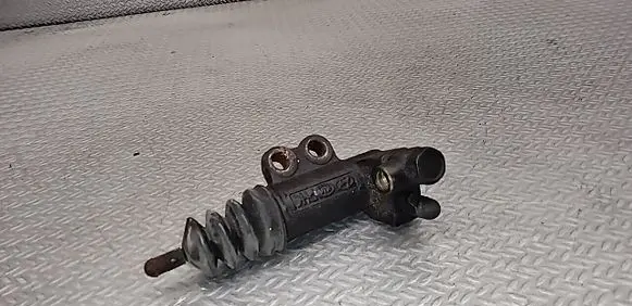 KIA Sportage Clutch slave cylinder 