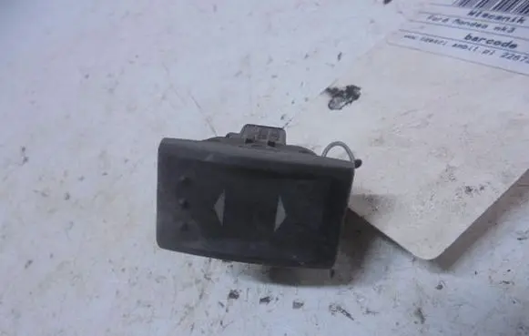 Ford Mondeo Mk III Electric window control switch 1S7T14529AB