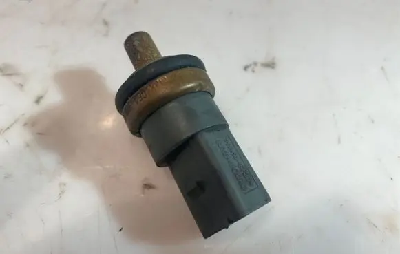 Coolant temperature sensor