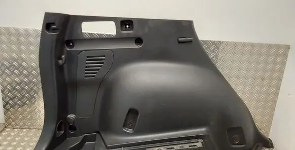 Trunk/boot lower side trim panel