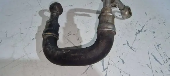 Audi A4 S4 B6 8E 8H Turbo turbocharger oiling pipe/hose 06B121497C