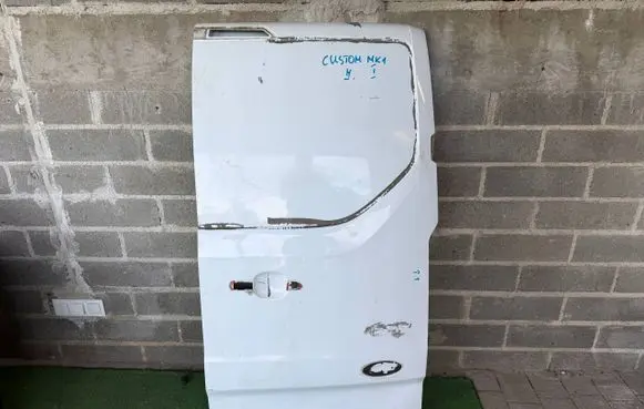 Ford Transit Custom Rear door