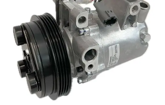 Subaru Impreza II Air conditioning (A/C) compressor (pump) 73111FE021 73111FE020 73111FE000