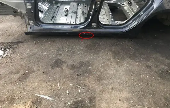 Tesla Model 3 Sill