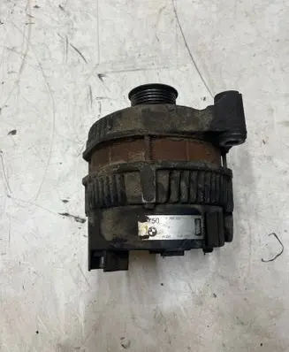 BMW 3 E46 Generator/alternator 7788222
