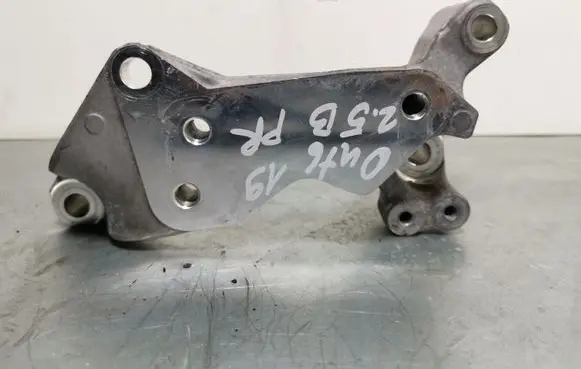 Subaru Outback (BS) Engine mounting bracket 1905151201