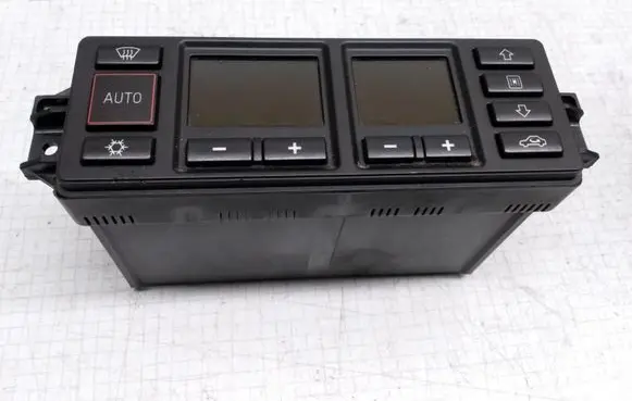 Audi A4 S4 B5 8D Climate control unit