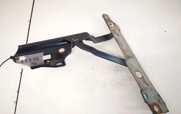 Chrysler 300M Tailgate/trunk/boot hinge 4575656ad