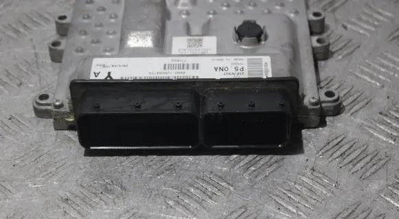 Land Rover Discovery 4 - LR4 Engine control unit/module 8W8312B684YA