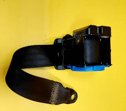 Chevrolet Aveo Rear seatbelt 0432015