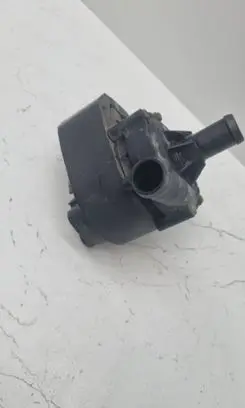 Tesla Model S Electric auxiliary coolant/water pump