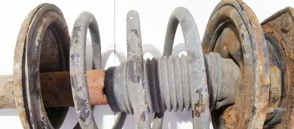 Hyundai Lantra II Front coil spring