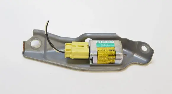Lexus GS 300 350 430 450H Airbag deployment crash/impact sensor 1879001782 8983430020