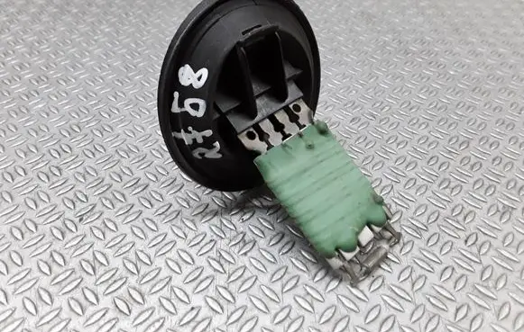 Volkswagen Fox Heater blower motor/fan resistor
