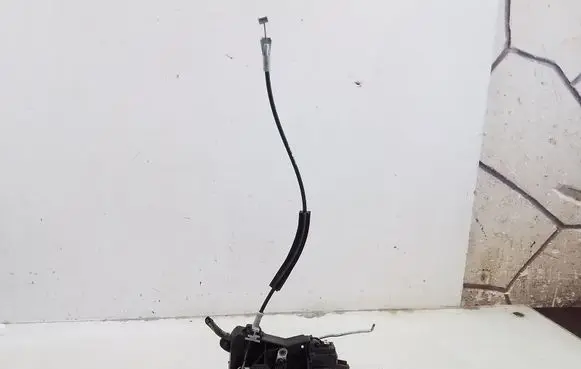 Opel Signum Front door lock 244447341