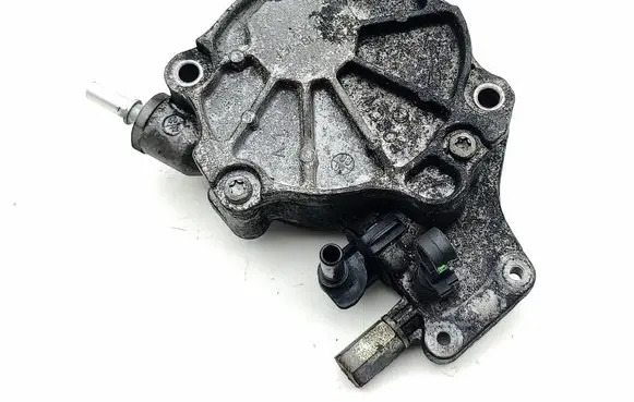 Land Rover Evoque I Vacuum pump D171B1C1