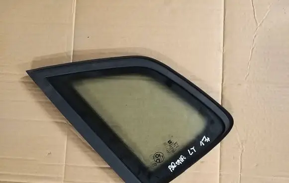 Seat Arona Rear side window 6F9845297H