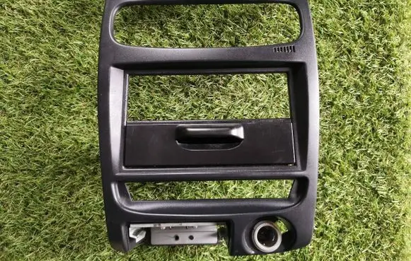 Mitsubishi Carisma Panel trim mr114355