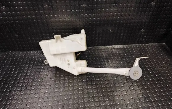 Nissan Leaf I (ZE0) Windshield washer fluid reservoir/tank HLC23034