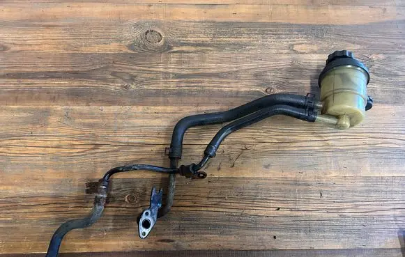 KIA Cerato Power steering fluid tank/reservoir 571502F000