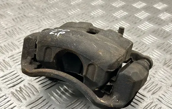 Hyundai i30 Front brake caliper 