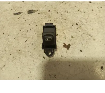 Volvo V70 Electric window control switch 30773272