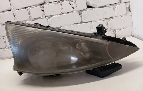Mitsubishi Grandis Headlight/headlamp 10087647